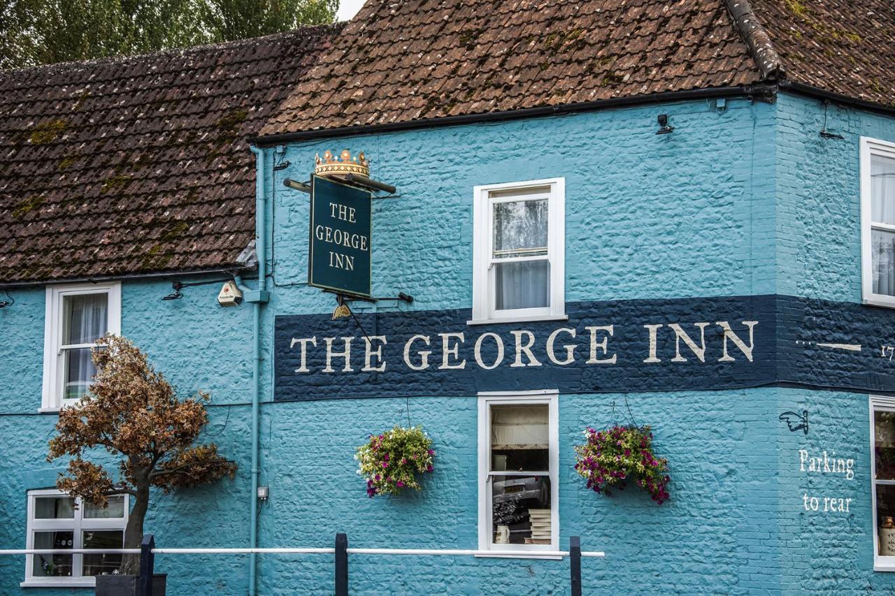 The George Inn Warminster Eksteriør billede